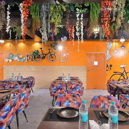 Hari Piorko Inn - Paharganj, Delhi エクステリア 写真